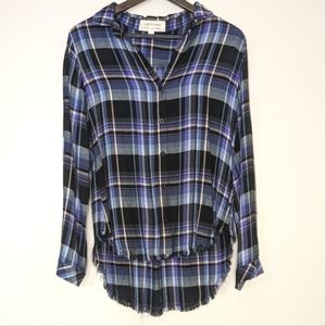Cloth & Stone plaid button down top